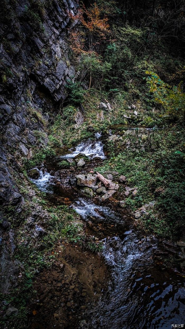 一人一唐,自驾洛南金丝峡,瞰五彩斑斓深秋神瀑峡沟