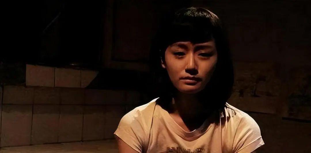 最美死刑犯任雪穿着露脐装上路被枪决前她突然张开了嘴