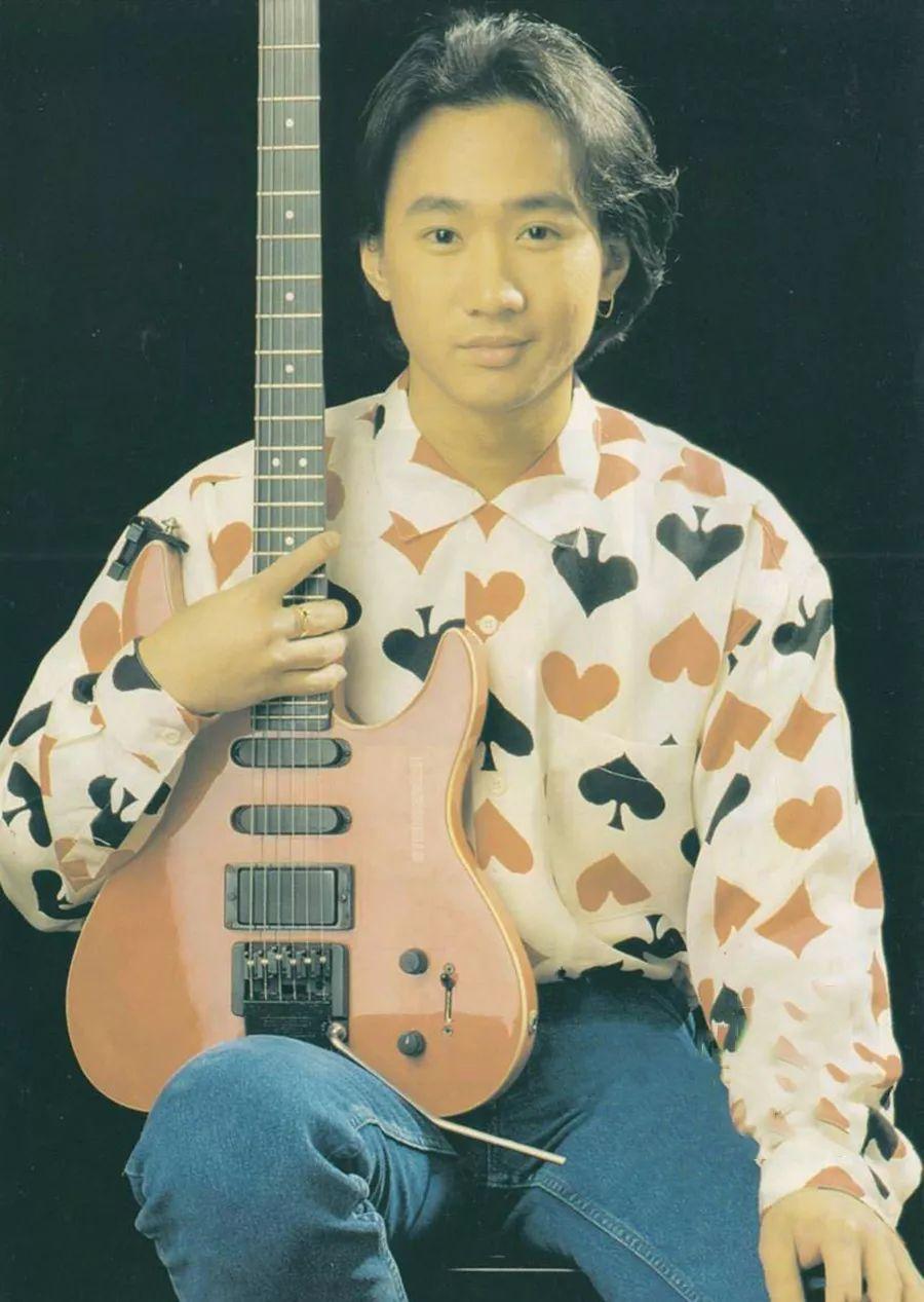 黄贯中到底有多爱朱茵?