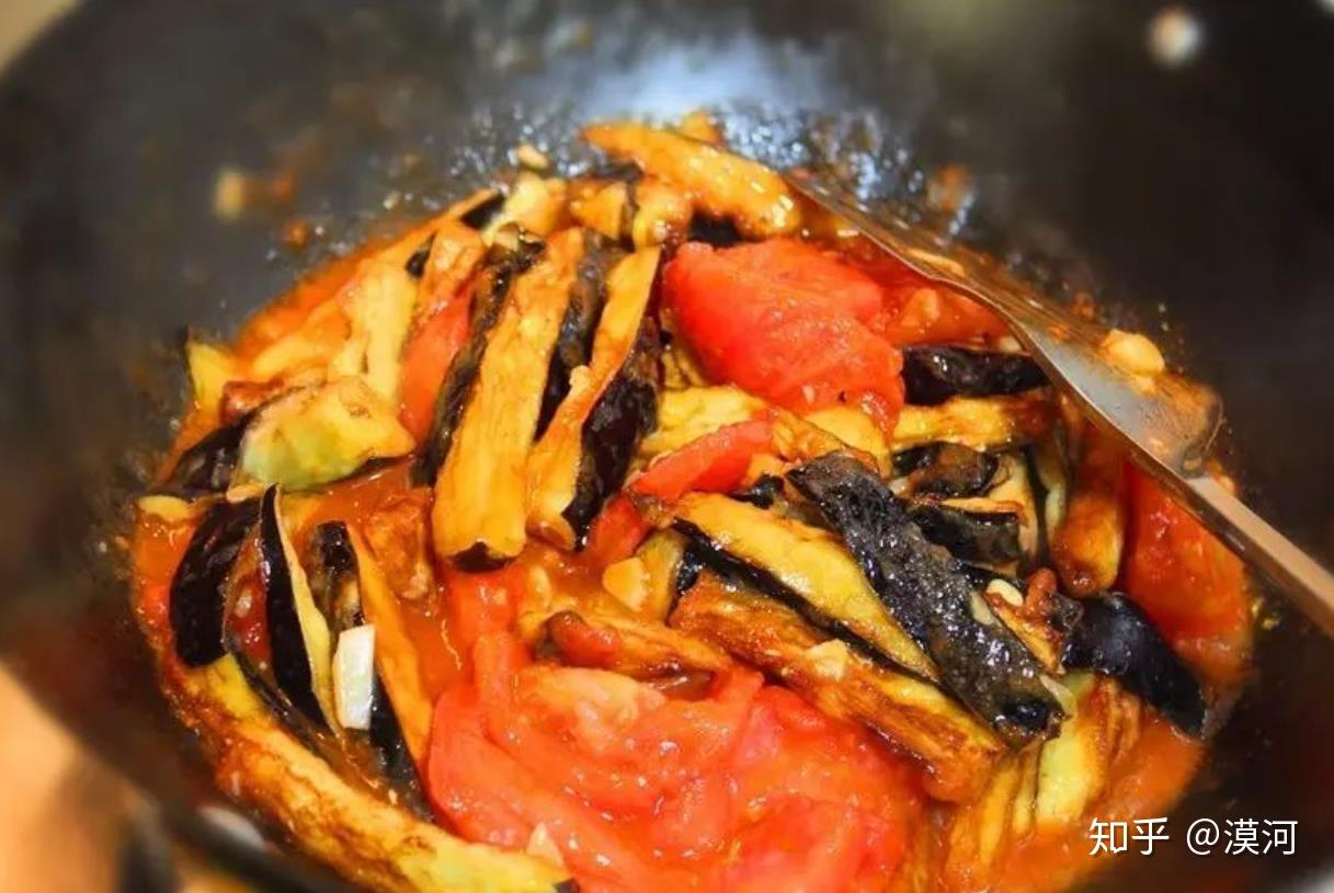 “茄子”怎么炒才入味，学会这2条技巧，茄子软烂入味，超下饭！_步骤