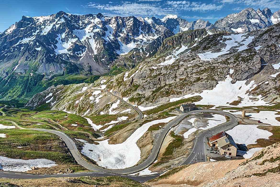 10条法国公路在海山间治愈了我们挑剔的眼睛