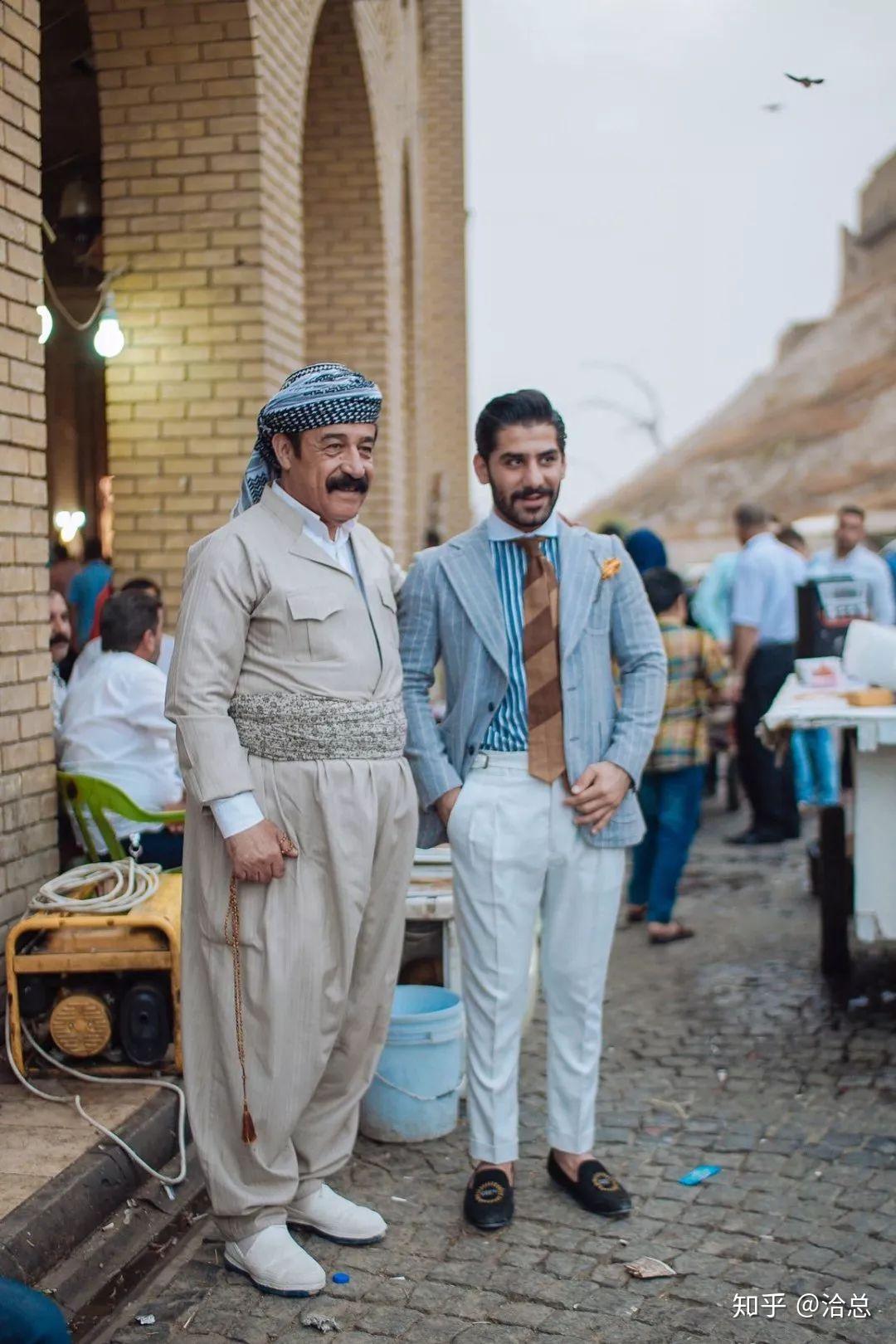 伊拉克传统服饰图片