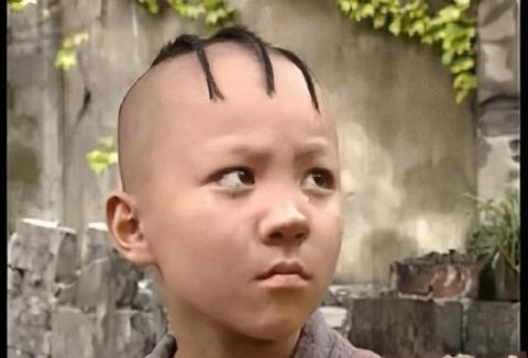 浮世人物志为了演三毛,整天用胶水粘头发的孟智超,25年后竟出落成男神