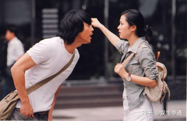 电影《脑海中的橡皮擦》剧情描述,备受疼爱的富家千金秀真(孙艺真饰)