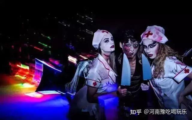 一生必追的一部大型山水实景剧，司徒小镇+千年铁魂打铁花演出