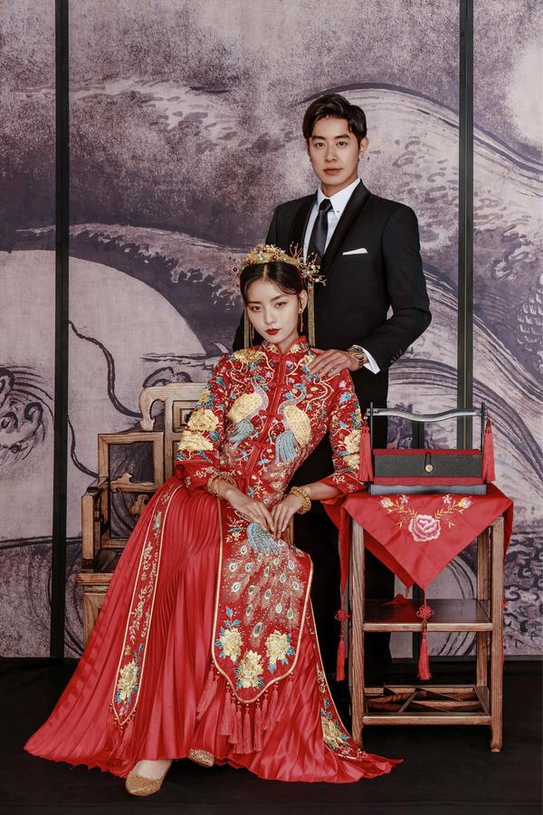 费司摄影在西安拍摄中式婚纱照都需要注意哪几点