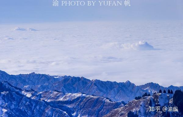 云海间是什么意思_云海间_什么出天山苍茫云海间