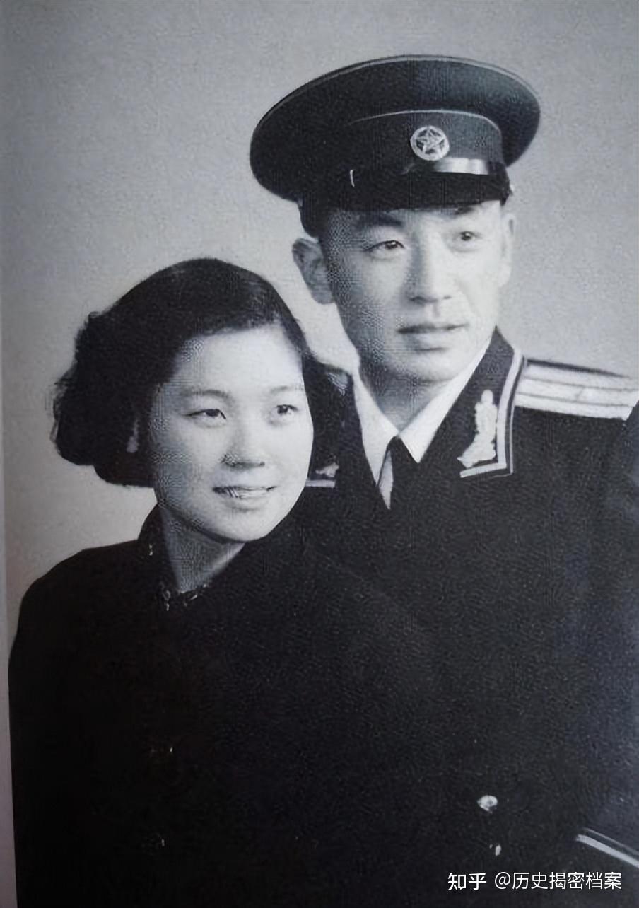 迟浩田访美遇刁难,一句话幽默回击美上将:还好你父亲当年跑得快 - 知乎