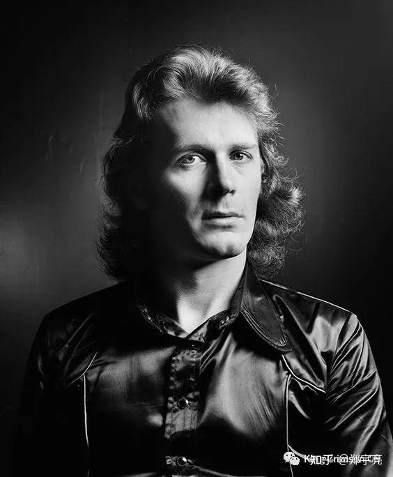 通往红色之路创作kingcrimsonred