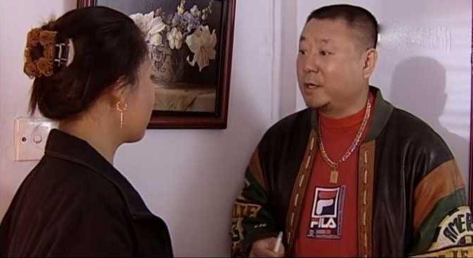 时隔多年后,大家发现当年彪哥穿的是fila我们做了一个假设:如果范德彪