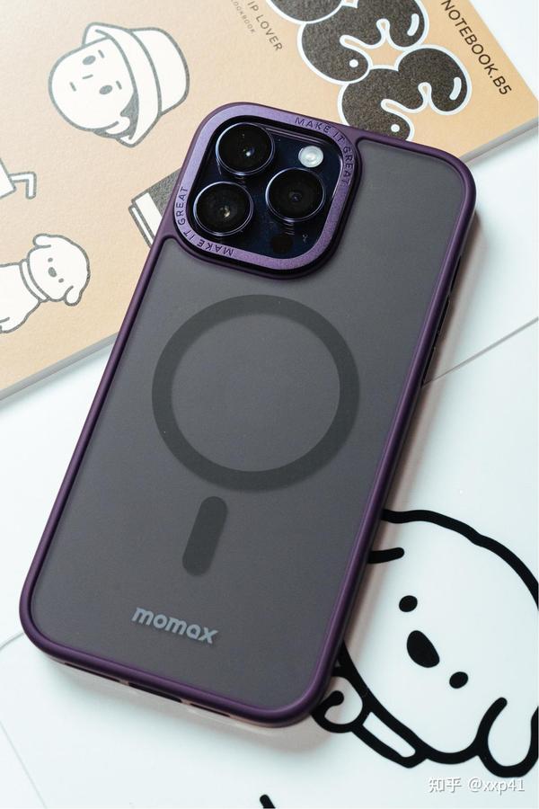 这款摩米士推出的紫色手机壳,和iphone 14 pro max暗紫色非常搭.