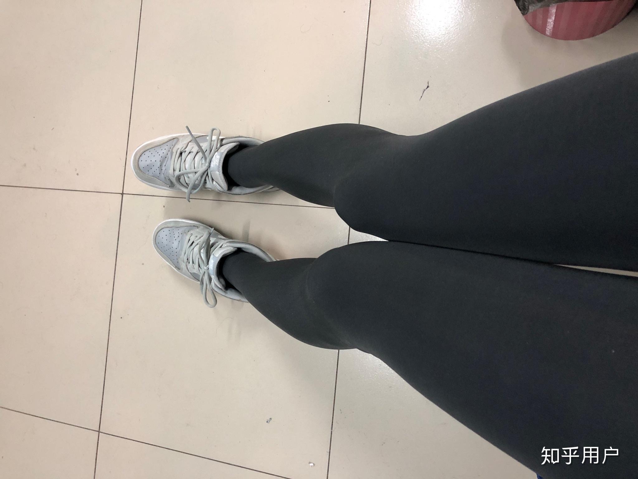 关于男生穿女生打底裤的事情