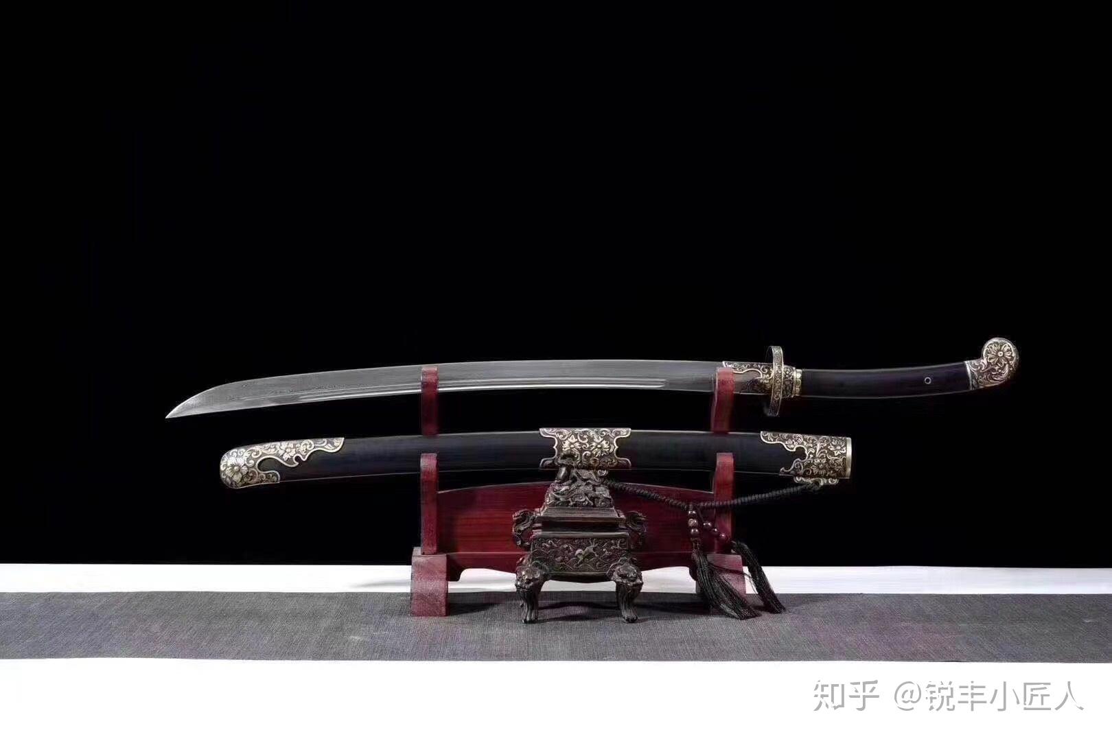 传统刀墨菊清刀