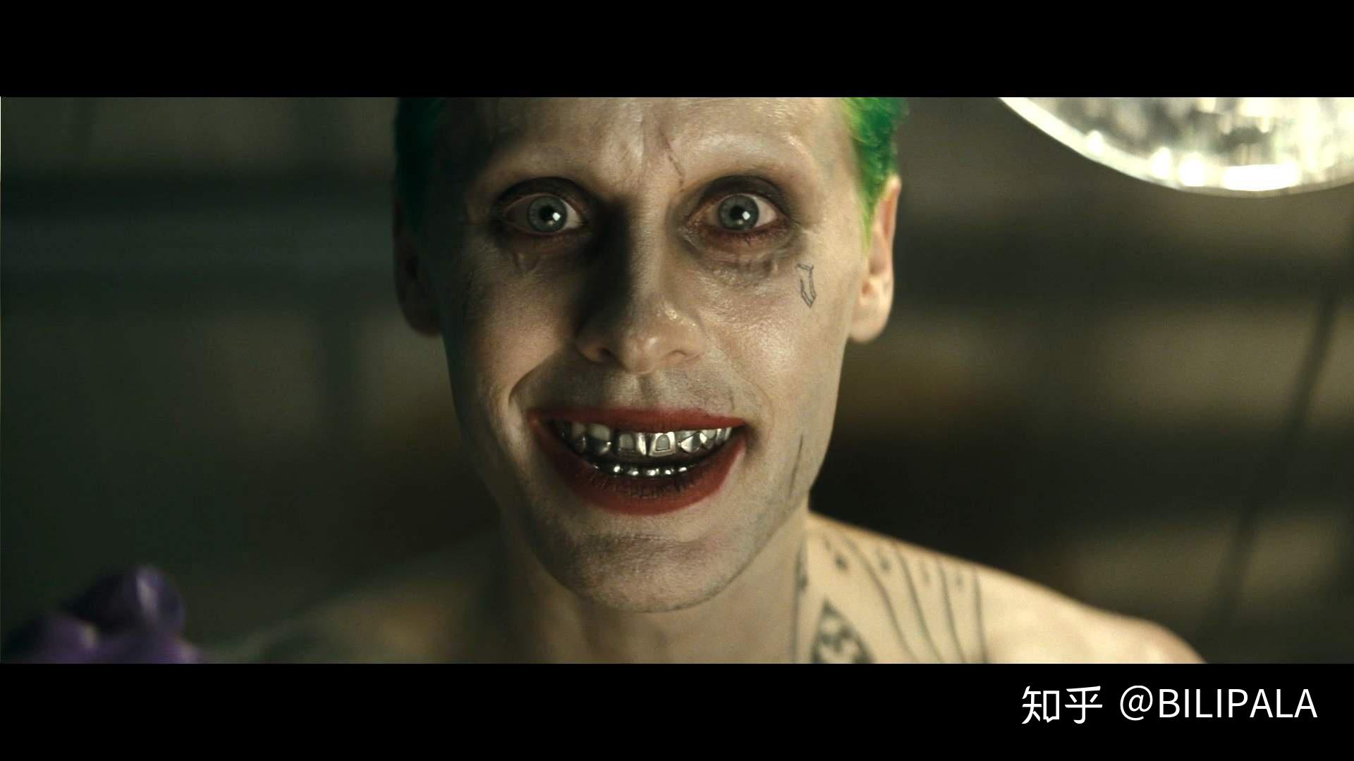 《小丑》 并不在dc扩展宇宙(dceu)中,而由 杰瑞德·莱托饰演小丑的