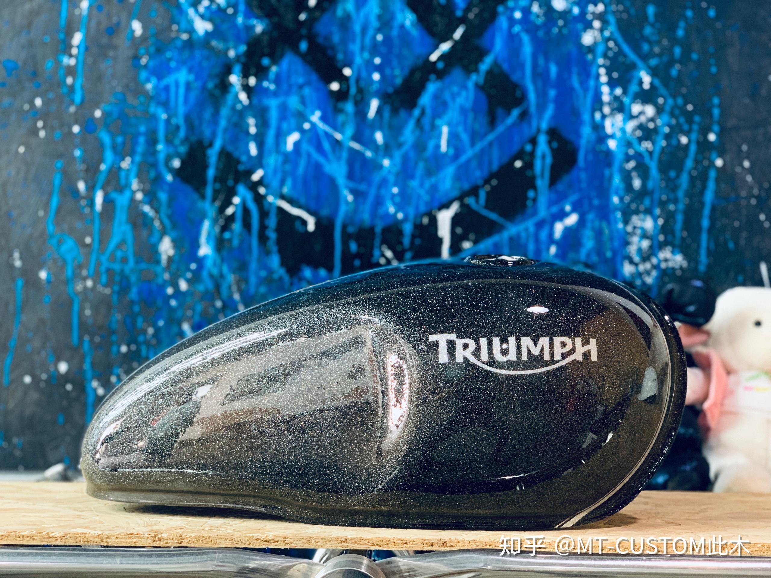 凯旋triumph油箱改糖果漆