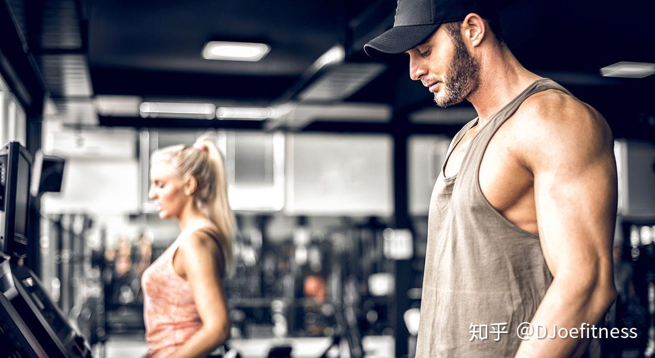 你举铁可以消耗多少卡路里?杠铃、哑铃是你健身房最好的新朋友。 - 知乎
