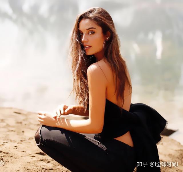 哥伦比亚超级模特天生丽质国色天香简约热情风突出异国情怀