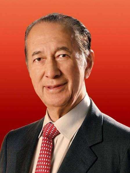 何鸿燊小传捐赠圆明园猪首马首铜像的澳门赌王享尽齐人之福