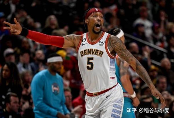 掘金内线霸主浓眉的统治力解析：攻防两端如何重塑比赛格局