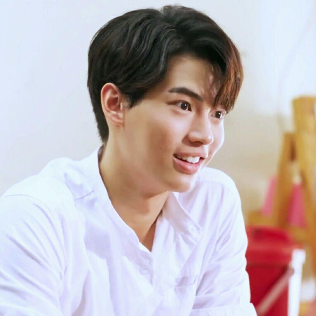 《假偶天成/只因我们天生一对》情侣头像