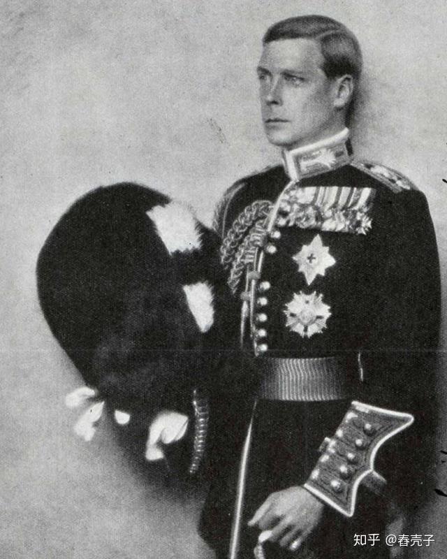 那么爱德华不爱江山爱美人的故事又是怎样的呢?3 人赞同了该文章