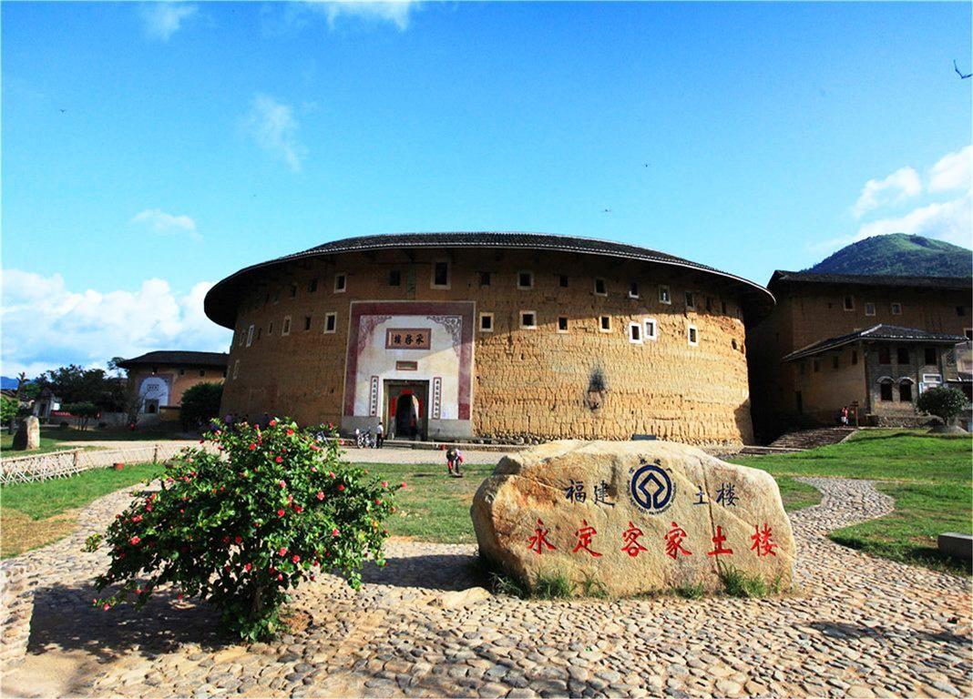 福建旅游景点推荐永定客家土楼旅游攻略低音号免费语音导游