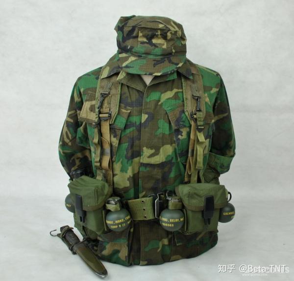 《潜龙谍影V》单兵装备考证(上):大首领、和平·米勒以及海军陆战队员等 - 知乎