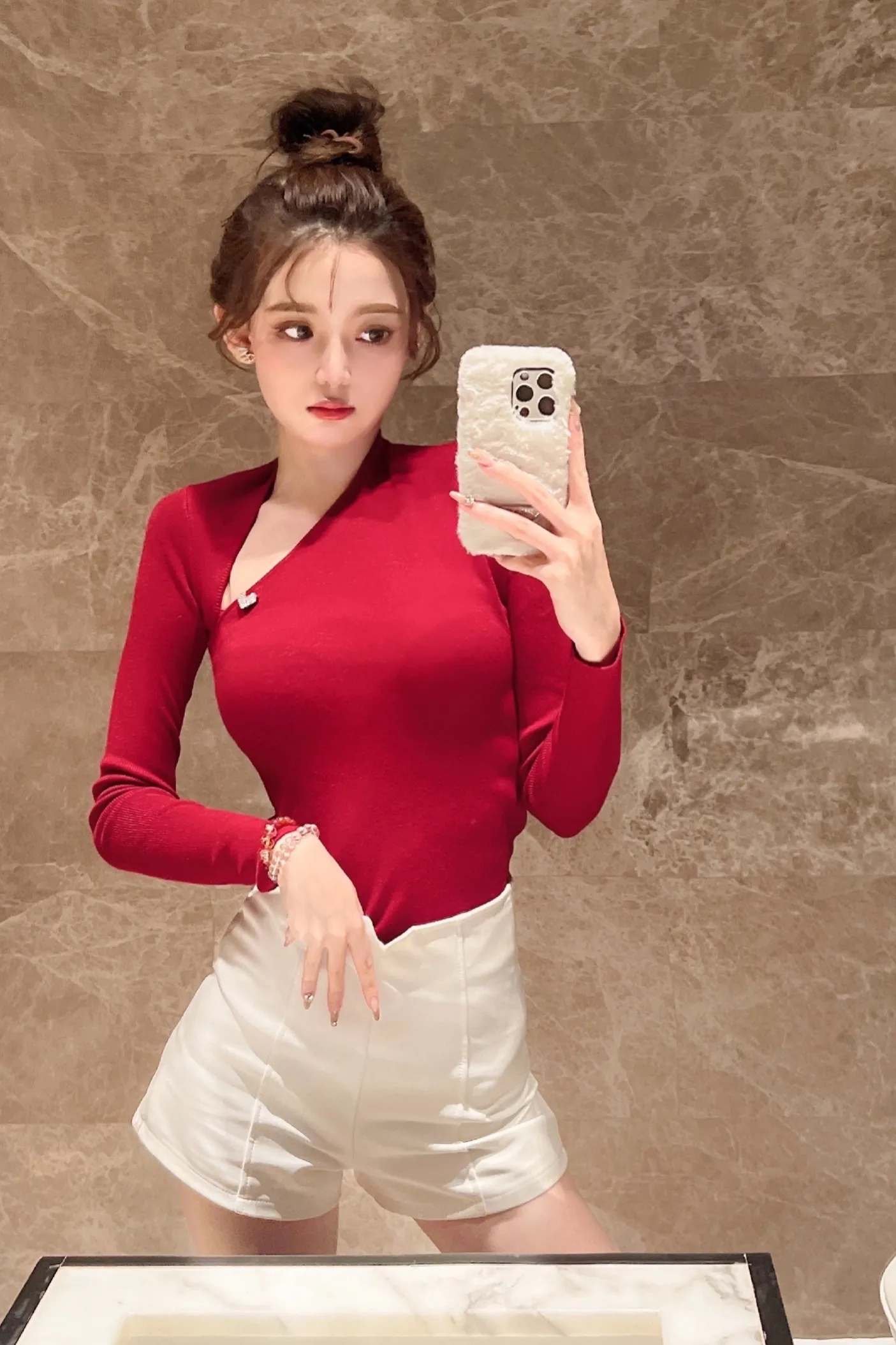 浙江颜值美女 荷宝,仙姿玉貌,明艳动人 - 知乎