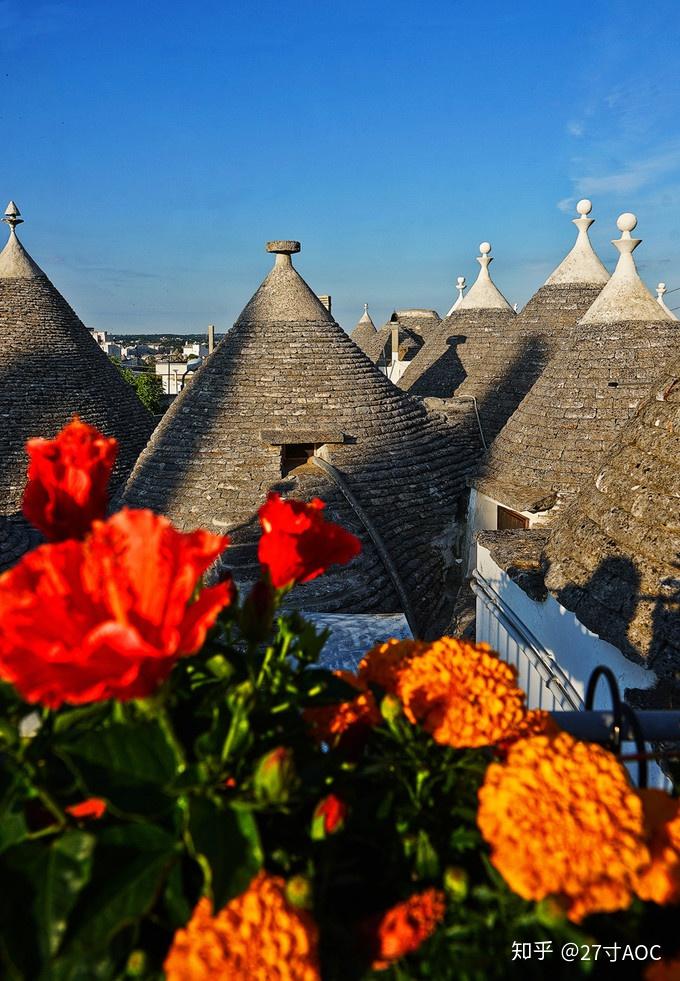 精灵们遗落在凡间的帽子-意大利"蘑菇村"