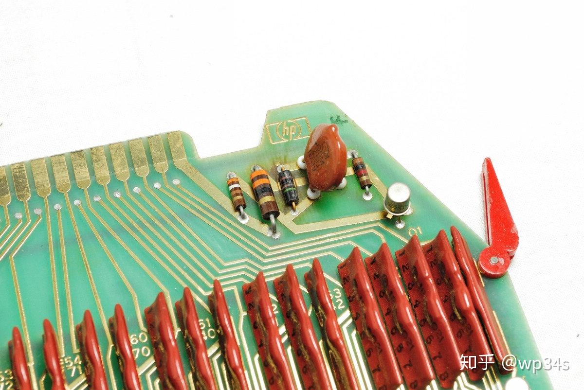 电与磁的极致艺术~1968年的HP9100A晶体管计算器(机)-2