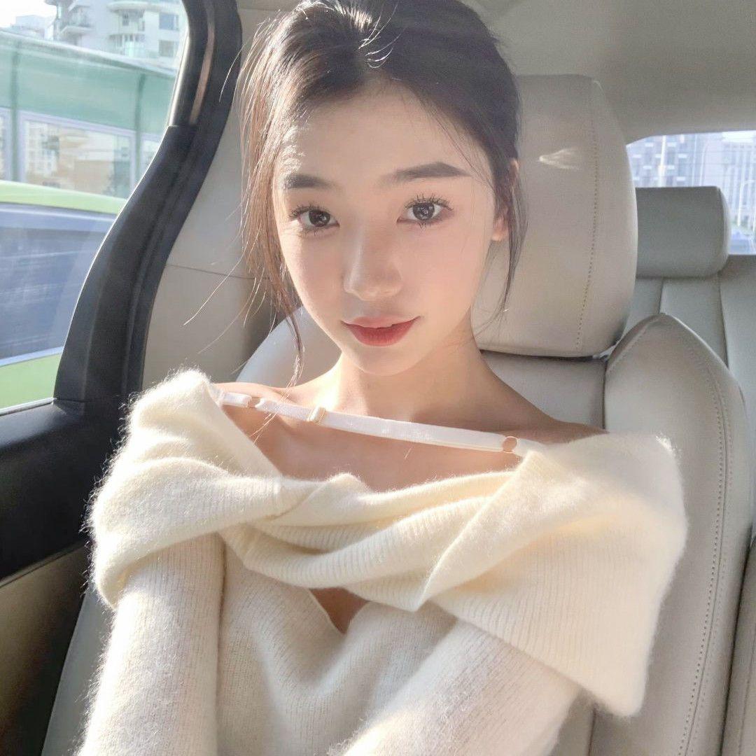 易梦玲超美头像 壁纸,进来看老婆! - 知乎