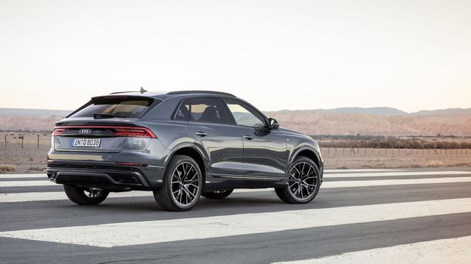 力量的绝妙化身费加罗奥迪q8试驾报告