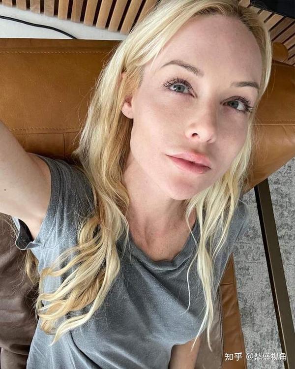 凯登·克罗斯 (Kayden Kross)屡获殊荣的女演员和导演 - 知乎