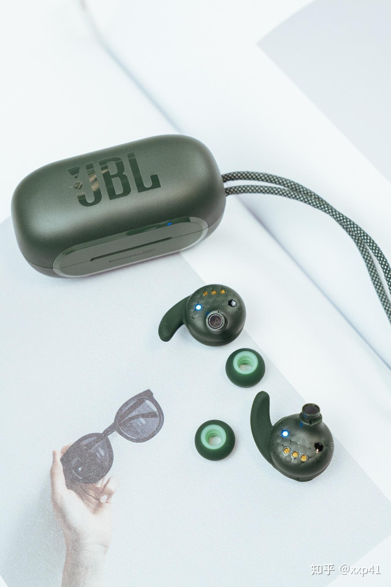 拒绝噪音智能运动耳机也能纯享好声音jblreflectmininc太空舱