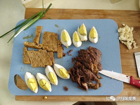 肉怎么切才能切的薄 v2-fe1e703ee72daff0d4aa0357c4ba2ac8_r.jpg