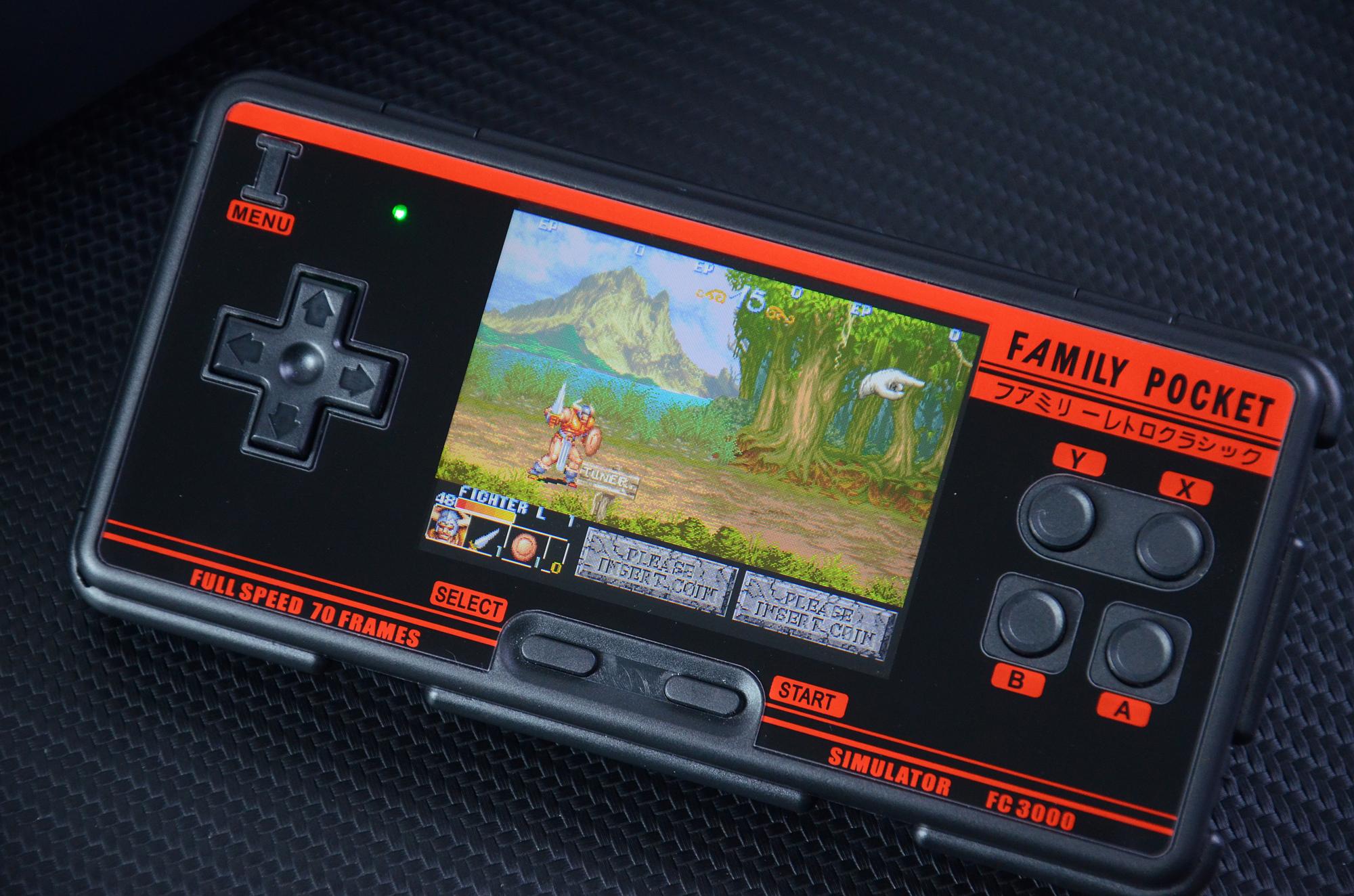 国产新款掌上游戏机评测30英寸显示屏还支持插卡