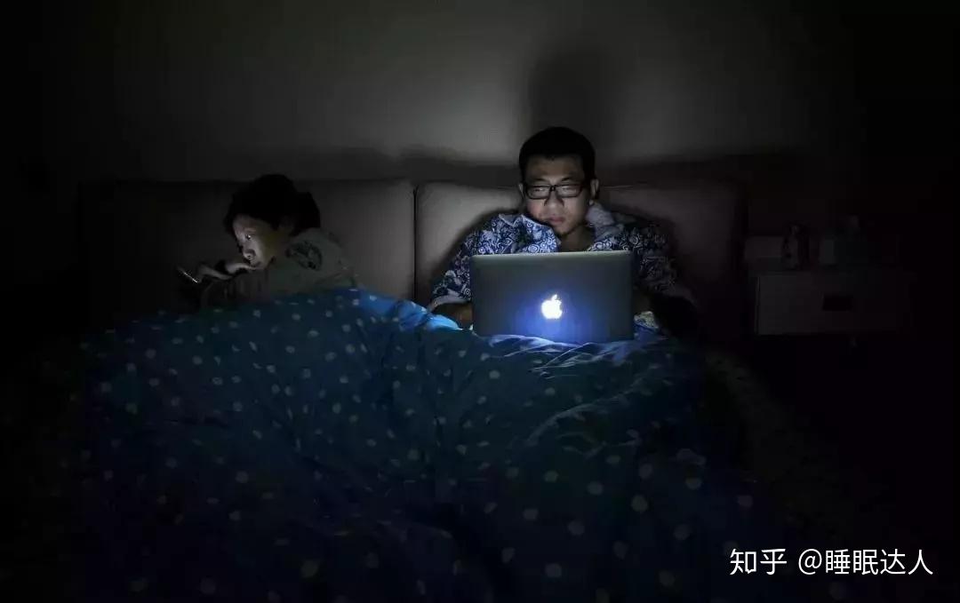 开个玩笑熬夜不好所以我建议你通宵