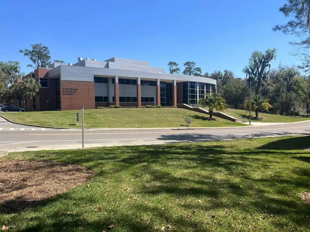 朗高学子gogators在全美自由乐土阳光之州佛大读ee是什么体验