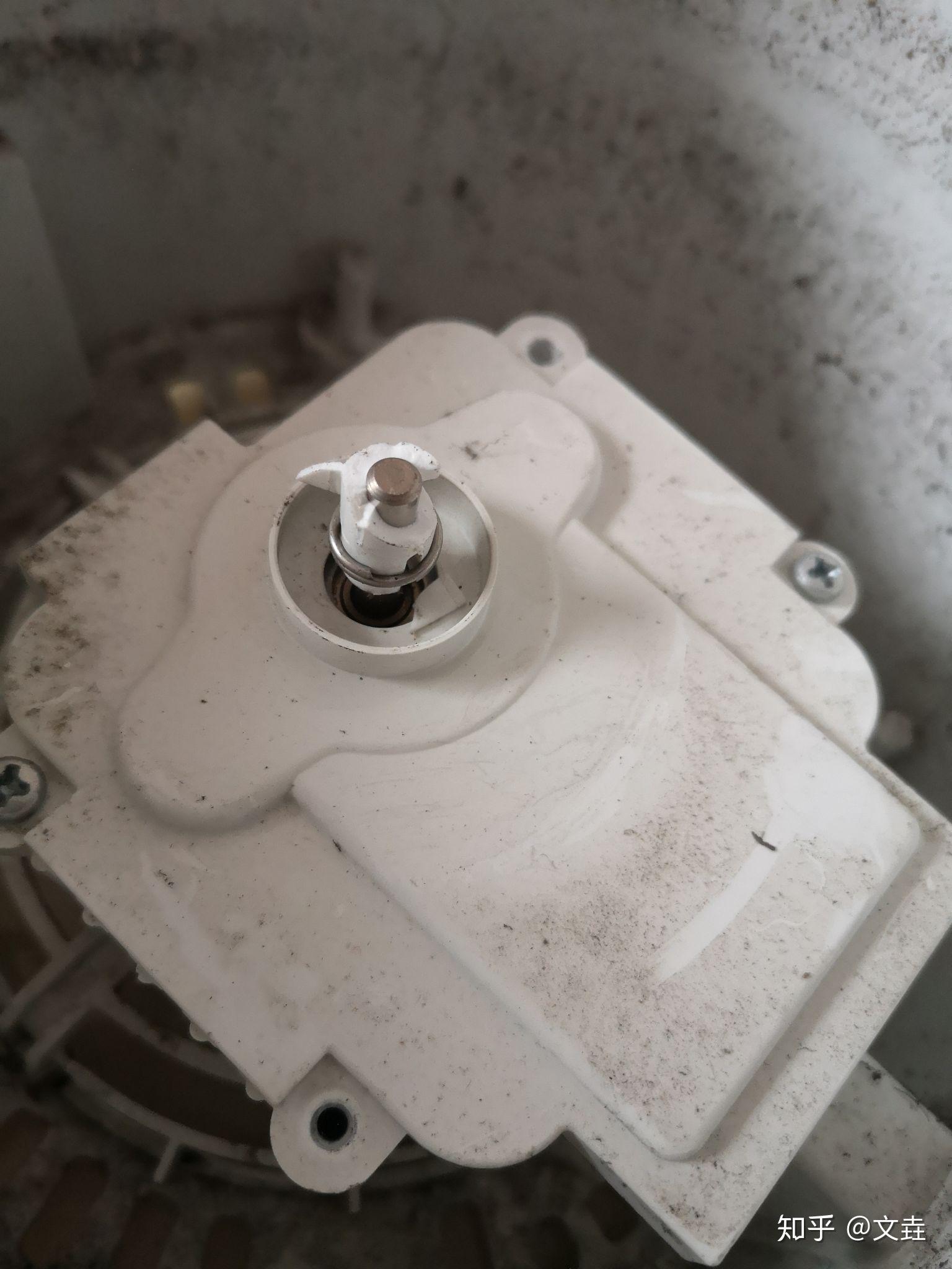 飞利浦加湿器hu4801内部风扇如何拆解