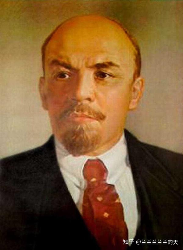 十月革命 十月革命旗帜第一人是谁 十月革命给中国送来了