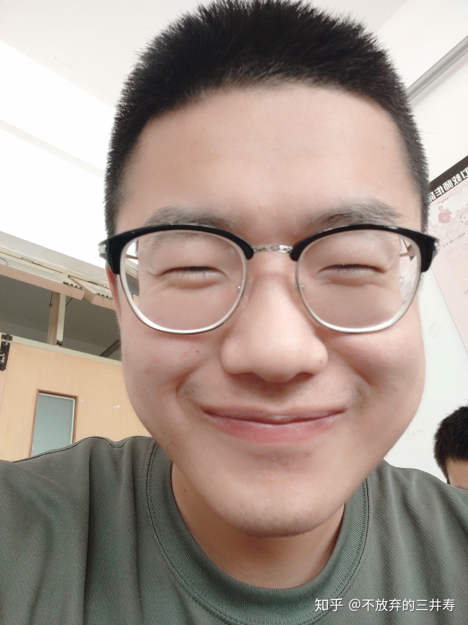 从眼睛或者眼神就能看透一个人吗