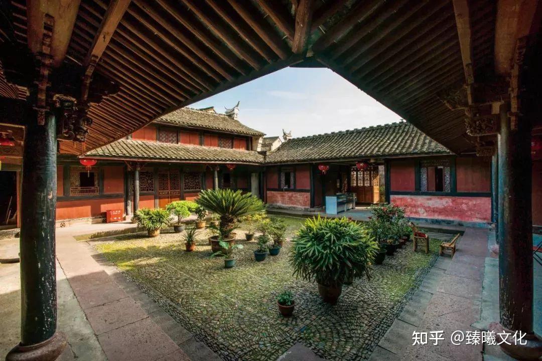 国画大师潘天寿故居一座晚清时期古朴的老宅