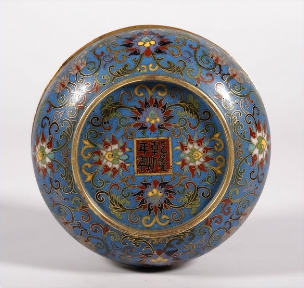 景泰蓝,为何能成为紫禁城"镇殿之宝"?