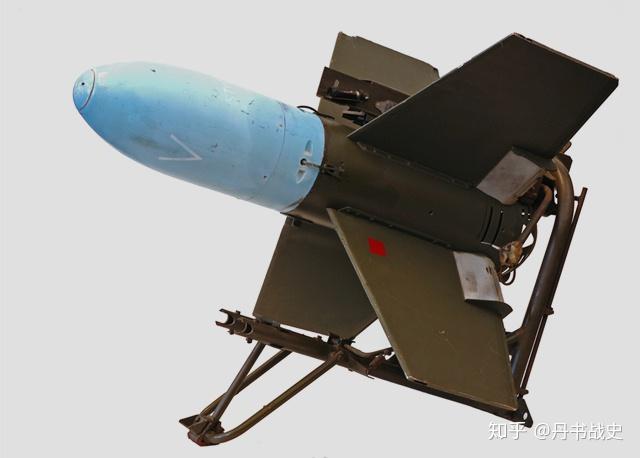 二战德国又一影响世界的发明世界上第一款反坦克导弹x7