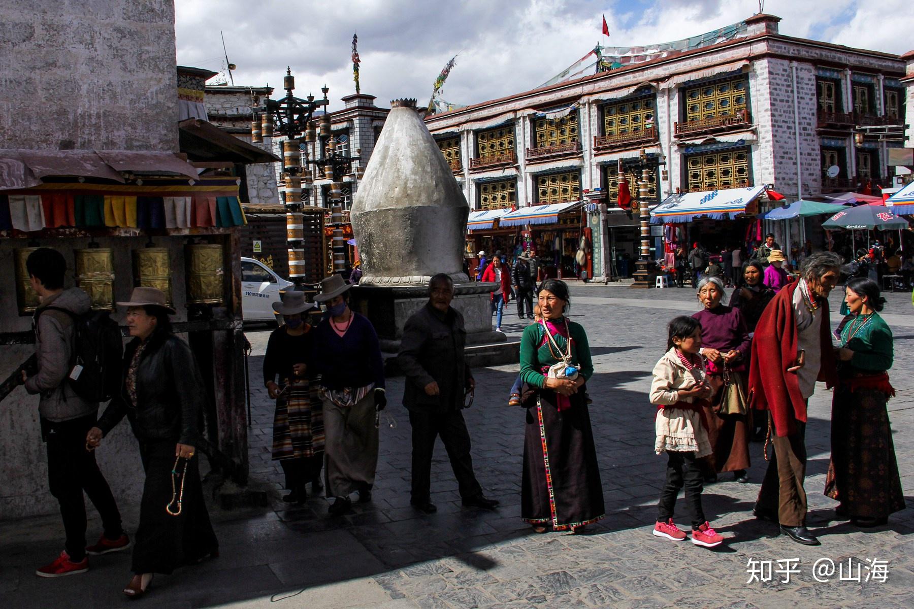在拉萨八廓街拍藏服写真是什么效果？西藏旅拍有必要？ - 知乎