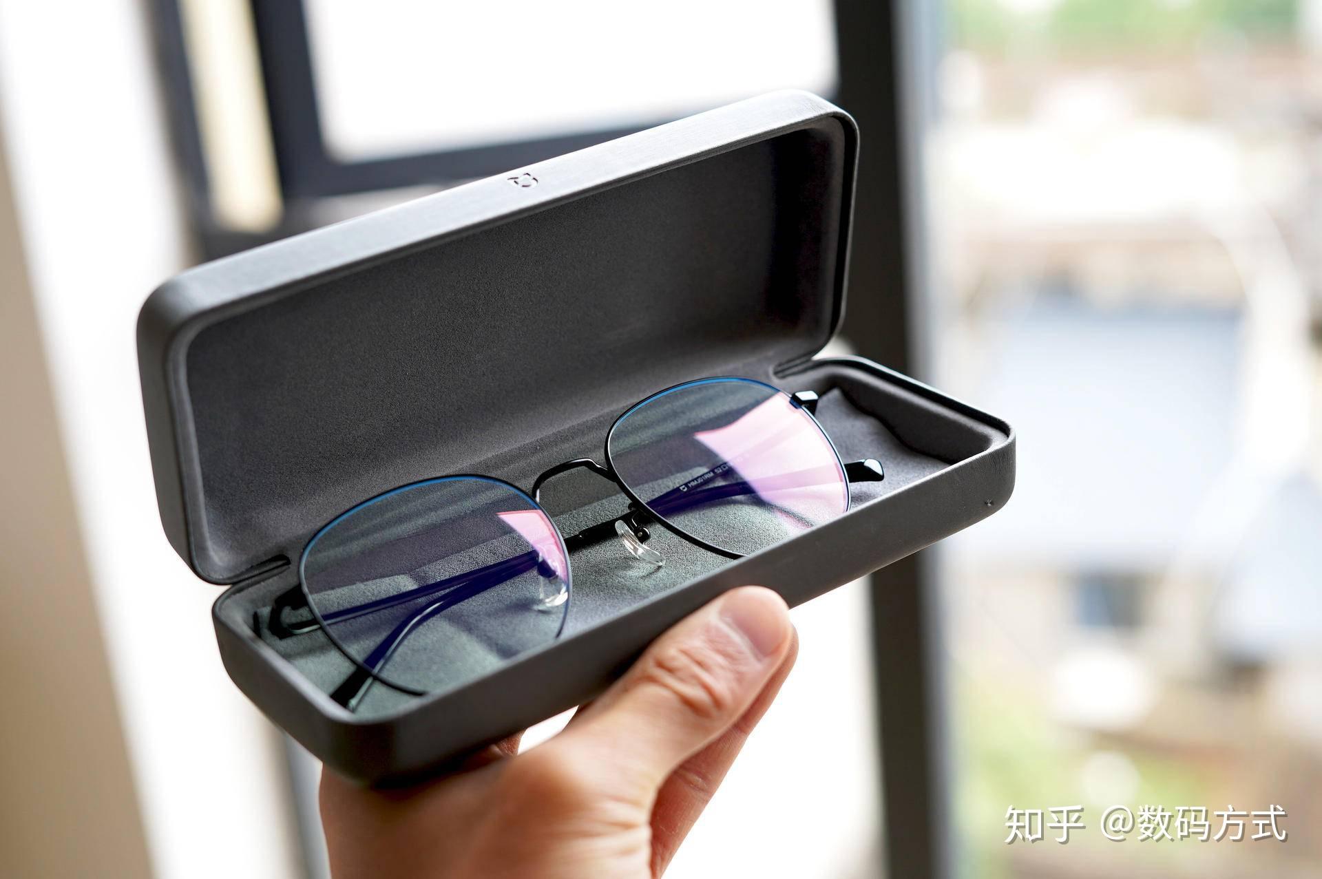 打破行业高价规则 米家防蓝光眼镜 钛轻盈低调来袭 - 知乎