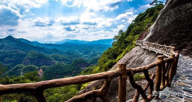 飛拉達一線天你想玩的旅遊項目在江西這個景區都能實現