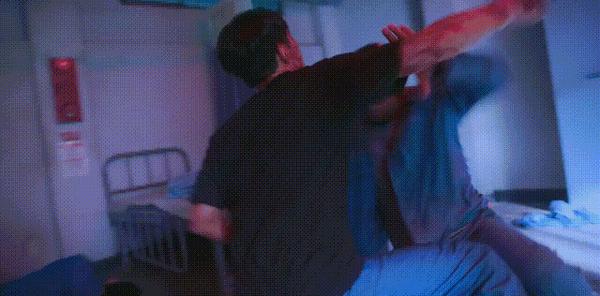 《操控游戏》复仇爽剧＋大逃杀！