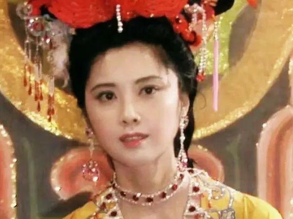 玉兔精图片大全大图 v2-ffb263f6f19c9a18c820f649171f41dd_1440w.jpg?source=172ae18b